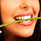 HABITOS QUE DAÑAN LOS DIENTES